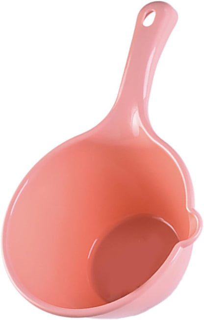 Plastic Water Ladle, Large Capacity Bath Scoop for Kids Lightweight Water Dipper for Bathing Hair Washing Watering Flowers Multipurpose Bathroom Kitchen Scoop with Hanging Hole (Small Pink)