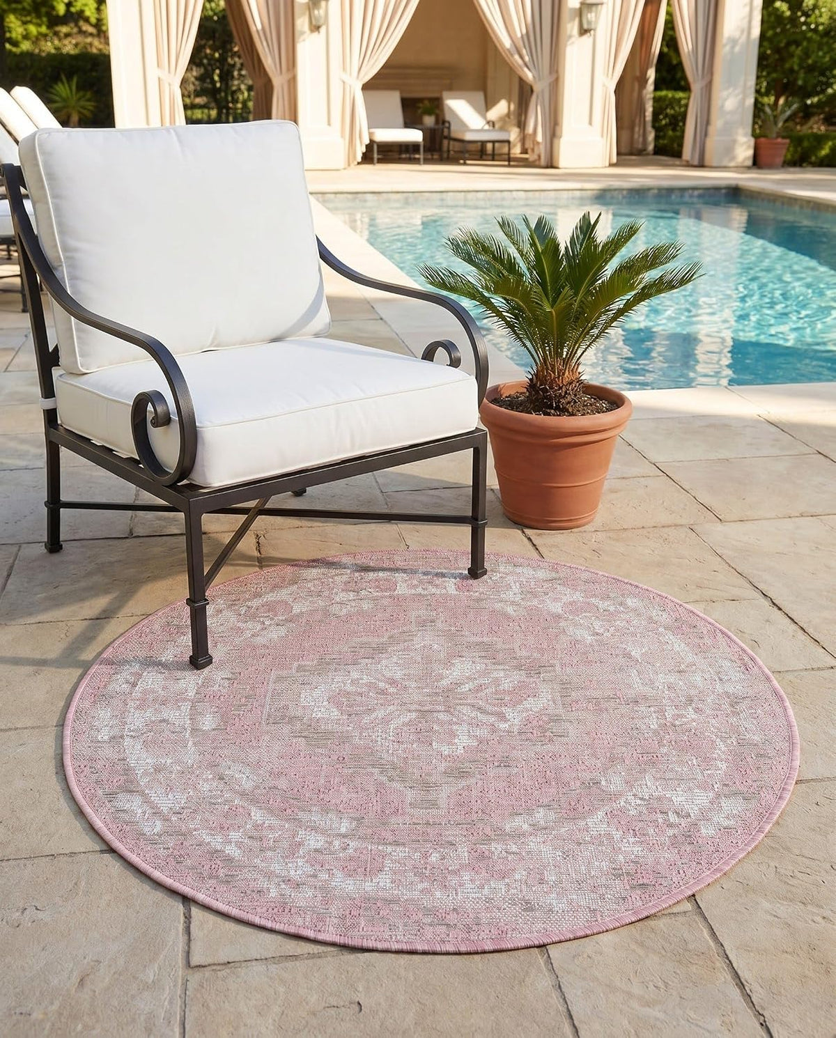 Outdoor Traditional Collection Rug – 3 Ft Round Pink Flatweave-Pile Rug Perfect for Kitchens, Dining Rooms