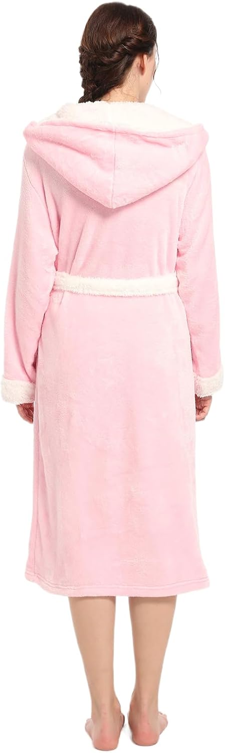 Women Hooded Plush Robe, Fleece Highly Absorbent Cozy Warm Bathrobe