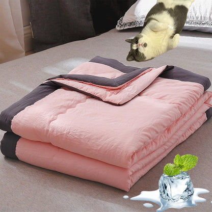 Ice Blanket for All-Season Lightweight Cooler Quilt for Hot Sleepers and Night Sweats Breathable Thin Comforter Cooling Double Sided Cold Effect Throw Blanket Bed (Pink,39''*55.12'')