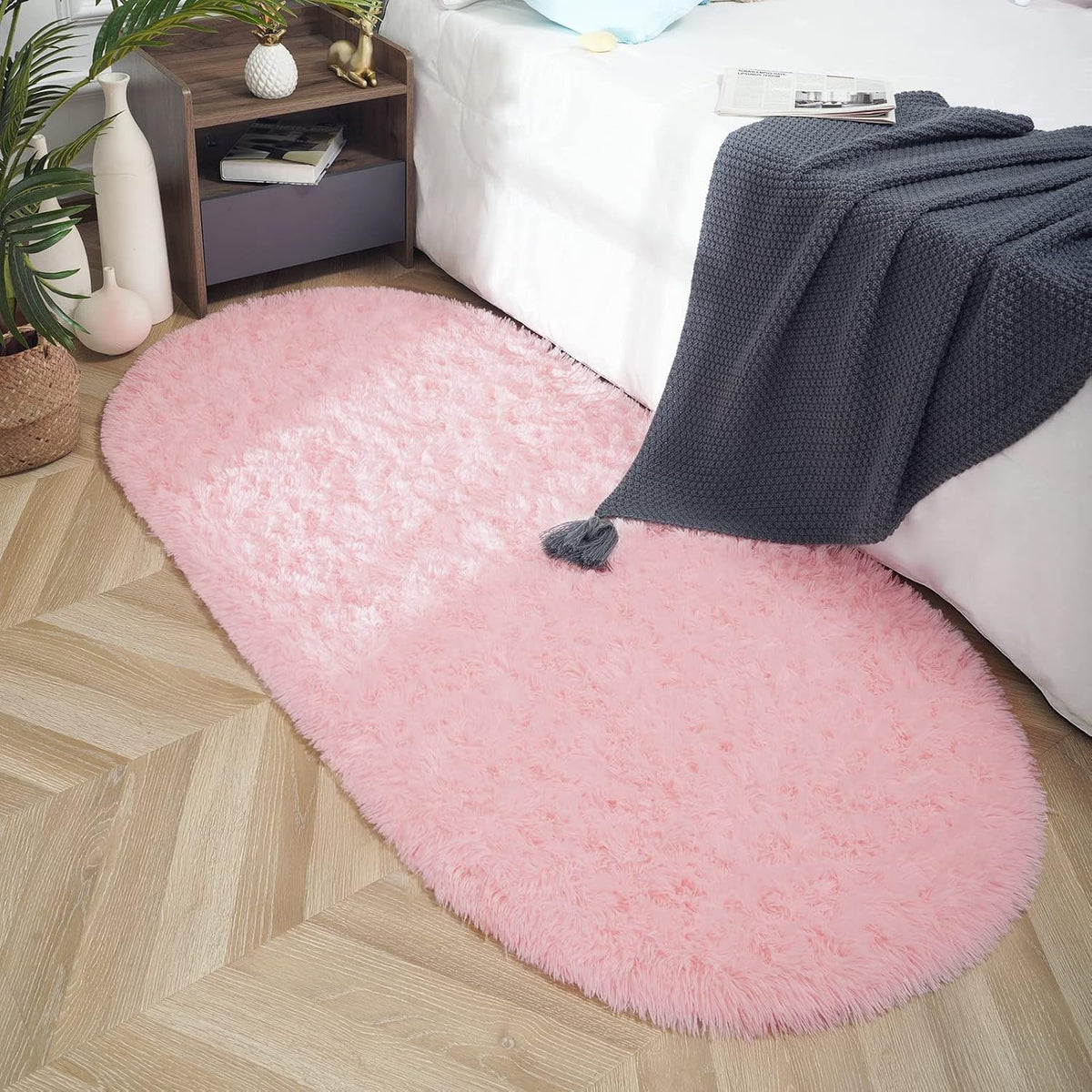 Oval Fluffy Rug Carpets for Kids Bedroom,2.6x5.4ft,Pink