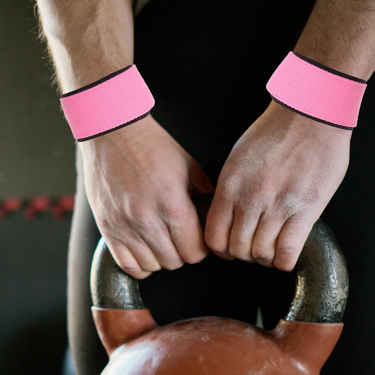 Wrist Strap Weightlifting Wraps 1 Pair Pink Silicone Anti-Slip Fitness Wrist Protector Grip Support for Gym Training and Deadlifting