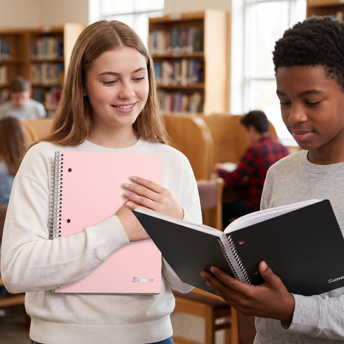 5 Subject Notebook College Ruled - 400 Pages, 9"x11", 5 Pocket Colored Dividers, 3-Hole Punched Paper, Pink