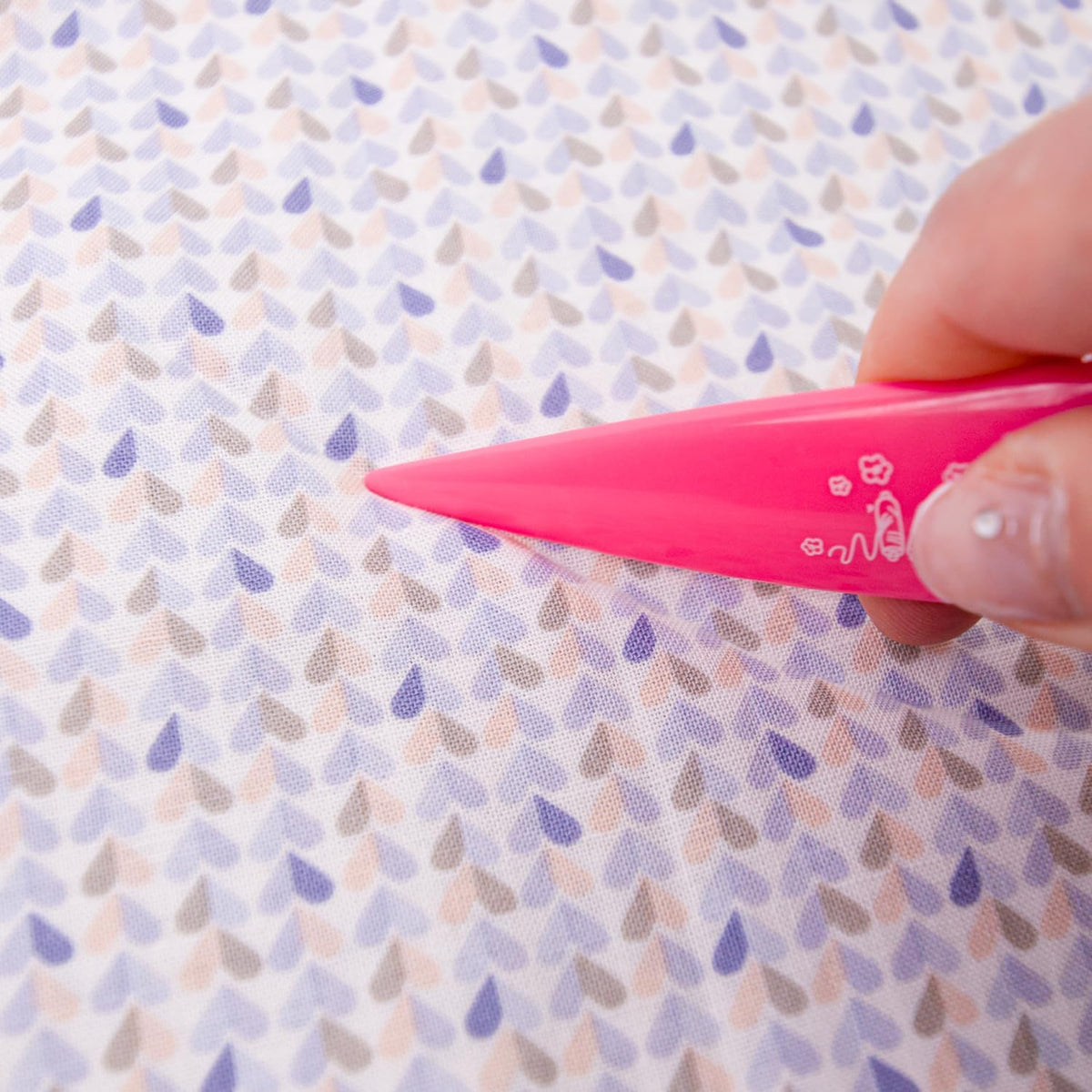 NIUGRECF 1PC Pink Point Turner & Seam Creaser
