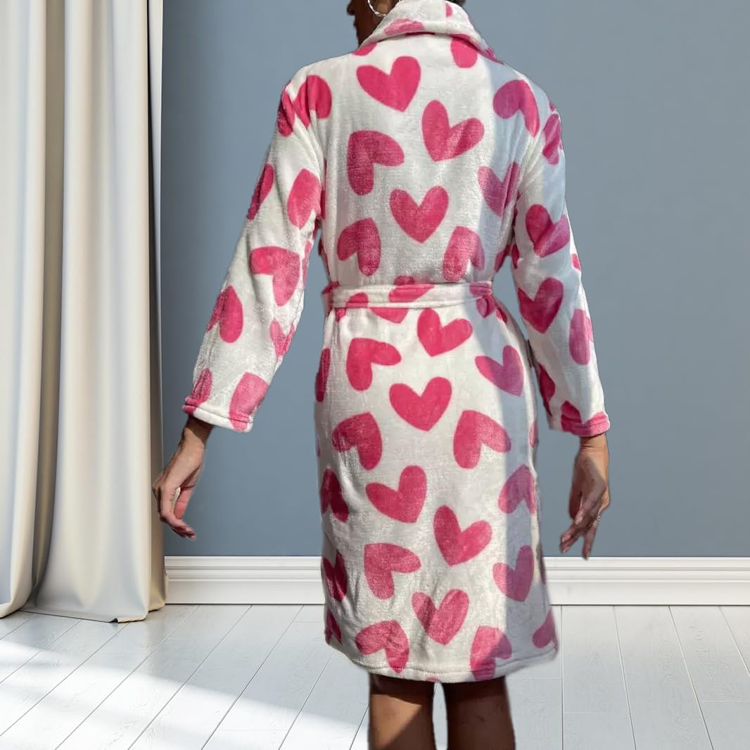 Women Plush Robe Cute Hearts Partern Warm Coral Fleece Bathrobe with Pockets Ladies Loungewear Relaxing at Home