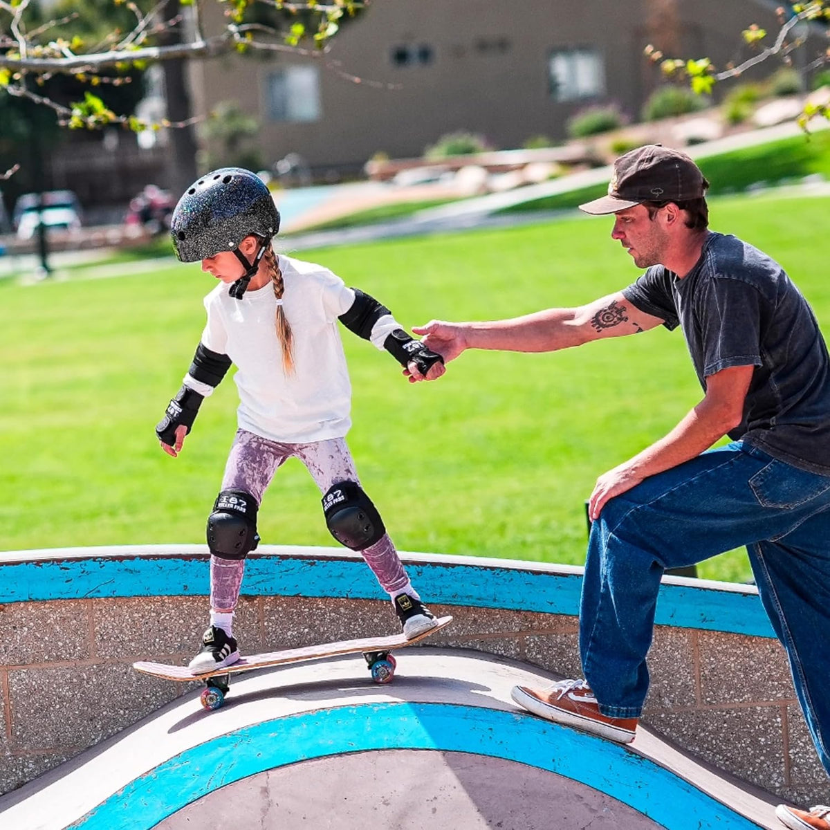 Six Pack Pad Set, Protective Gear for Elbows, Knees, and Wrists - Ideal for Skateboarding, Roller Skating, and Inline Skating