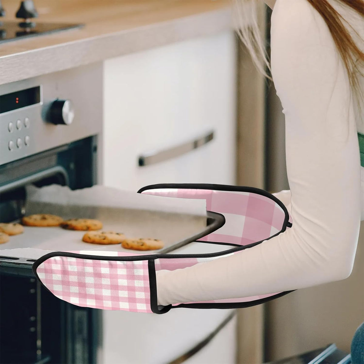 Gingham Pink Double Oven Mitts Heat Resistant BBQ Mittens with Hanging Loop Kitchen Mittens Kitchen Glove for Cooking Baking Grilling