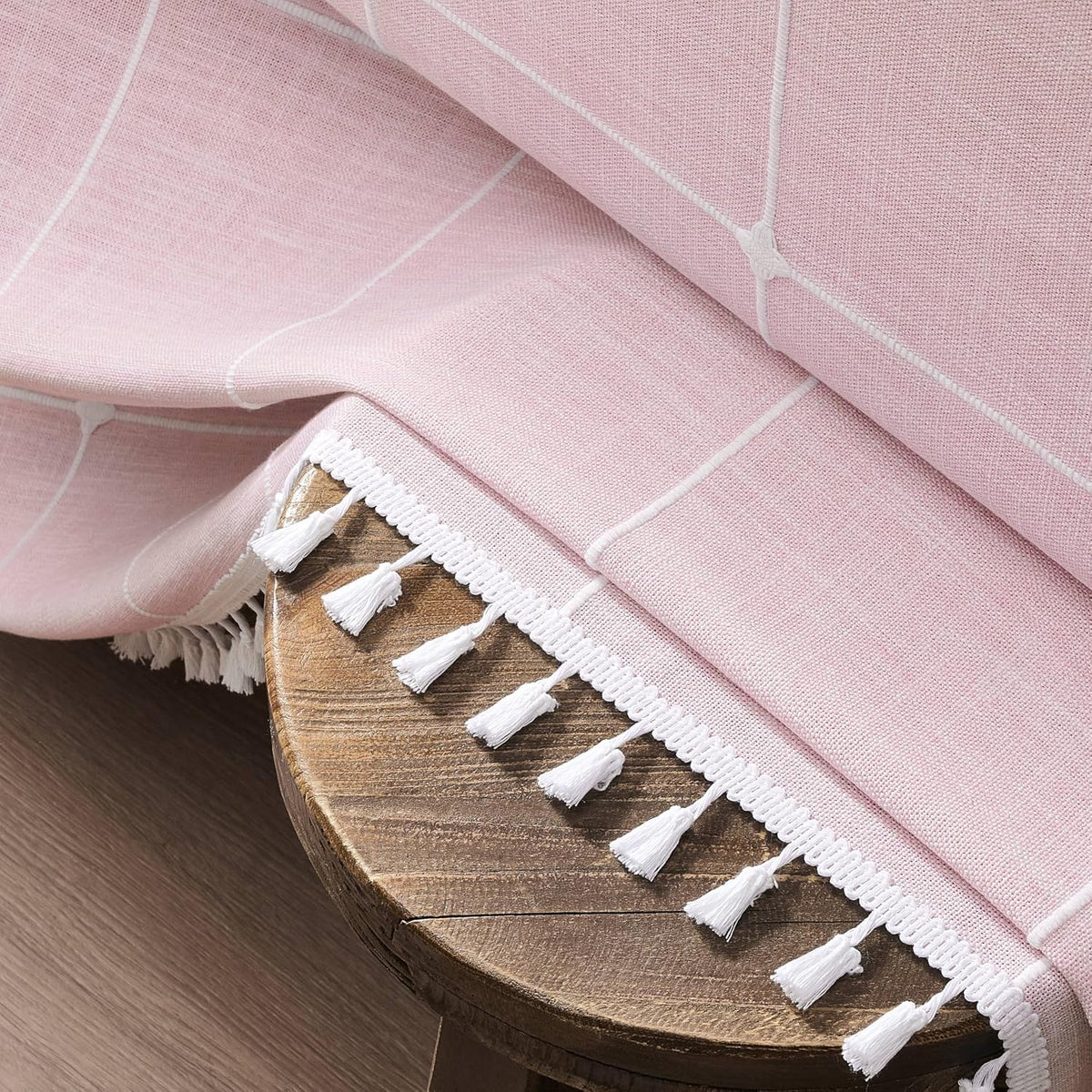ZeeMart Boho Rectangle Grid Tablecloth with Tassels, Pink 52x70in
