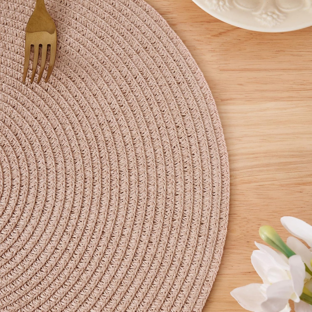 15 Inch Round Braided Woven Placemats Set of 6 Heat Resistant Non-Slip Circle Paper Table Mats for Kitchen Dining Tables (Pink)