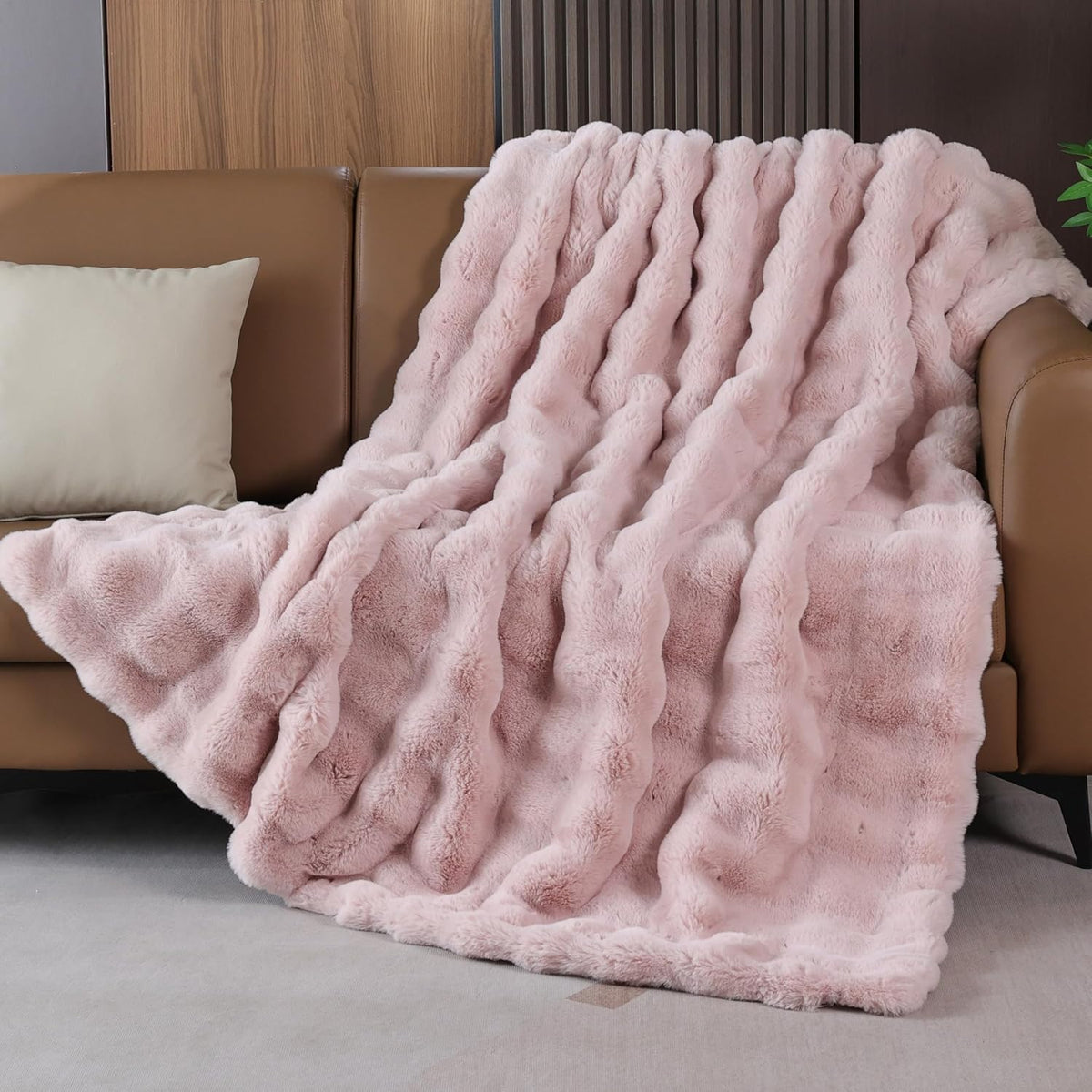 Pink Fluffy Faux Fur Throw Blanket for Bed Couch Living Room Fuzzy Bubble Cozy 50x60 Decorative Throw Blanket Rabbit Fur Bunny Blanket Home Decor 860 GSM