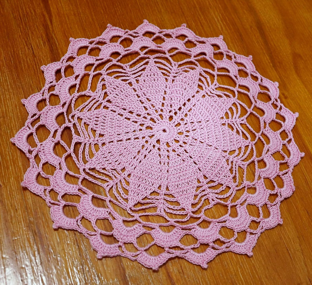 12 Inch Lace Crochet Doilies Table Placemat Washable Kitchen Round Leaves Decor Doily (1, Pink)