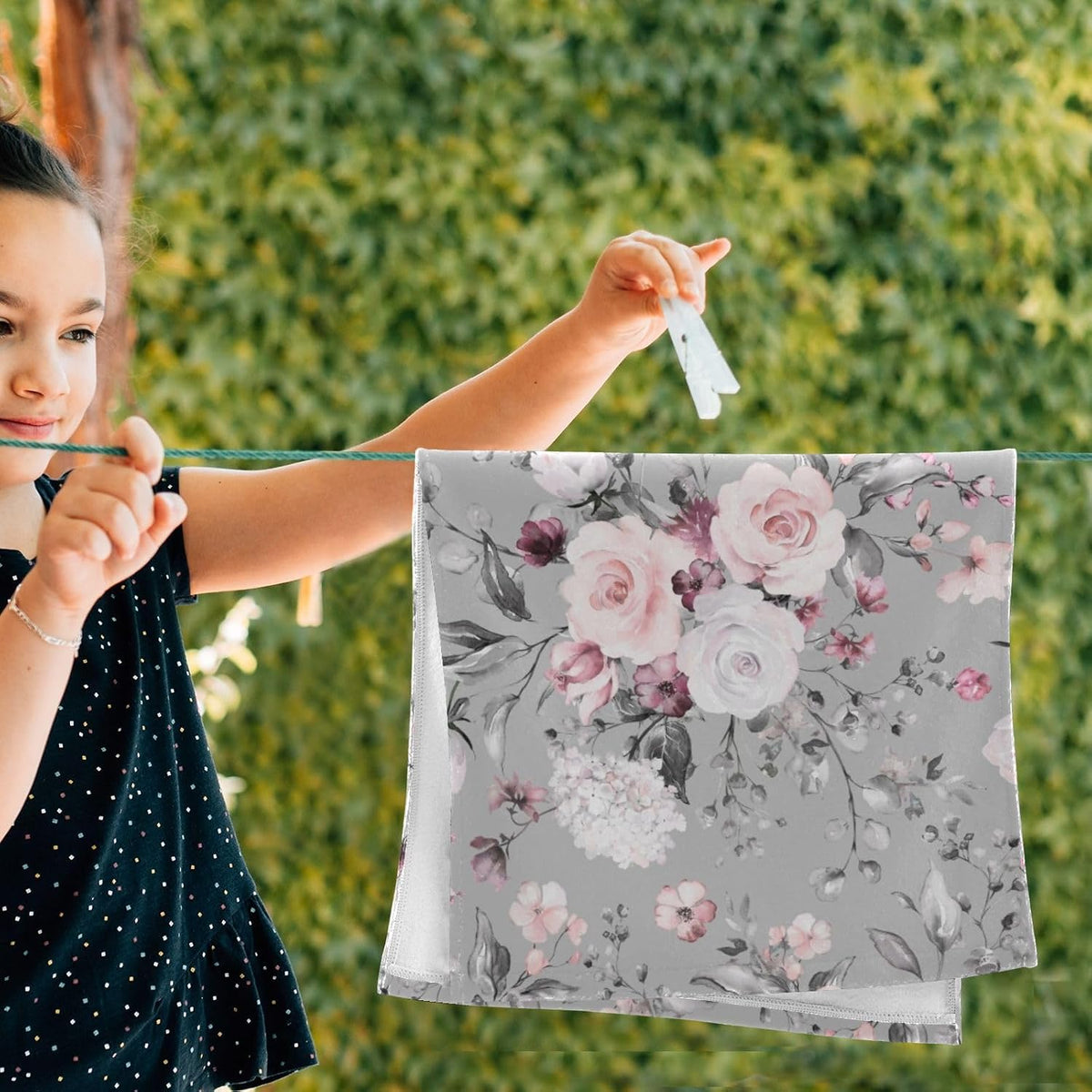 2 Pcs Grey Pink Roses Floral Hand Towels for Bathroom 14"x28",Soft Quick Dry Bouquet Blooming Flower Farmhouse Gray Guest Bath Towels,Decorative Towels for Bathroom Kitchen Dish Face Gym
