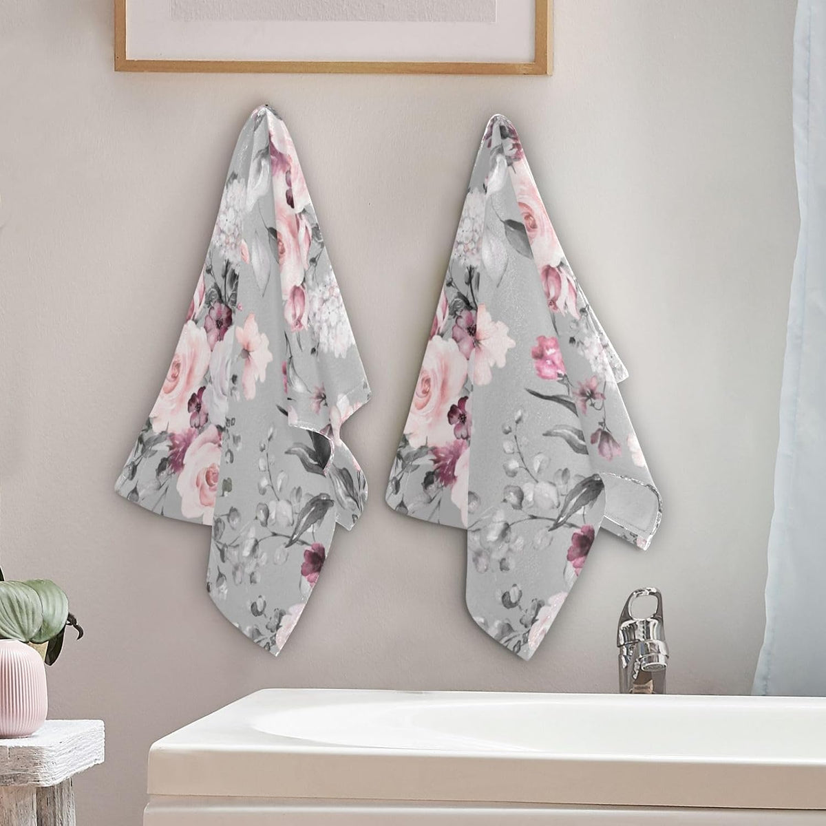 2 Pcs Grey Pink Roses Floral Hand Towels for Bathroom 14"x28",Soft Quick Dry Bouquet Blooming Flower Farmhouse Gray Guest Bath Towels,Decorative Towels for Bathroom Kitchen Dish Face Gym