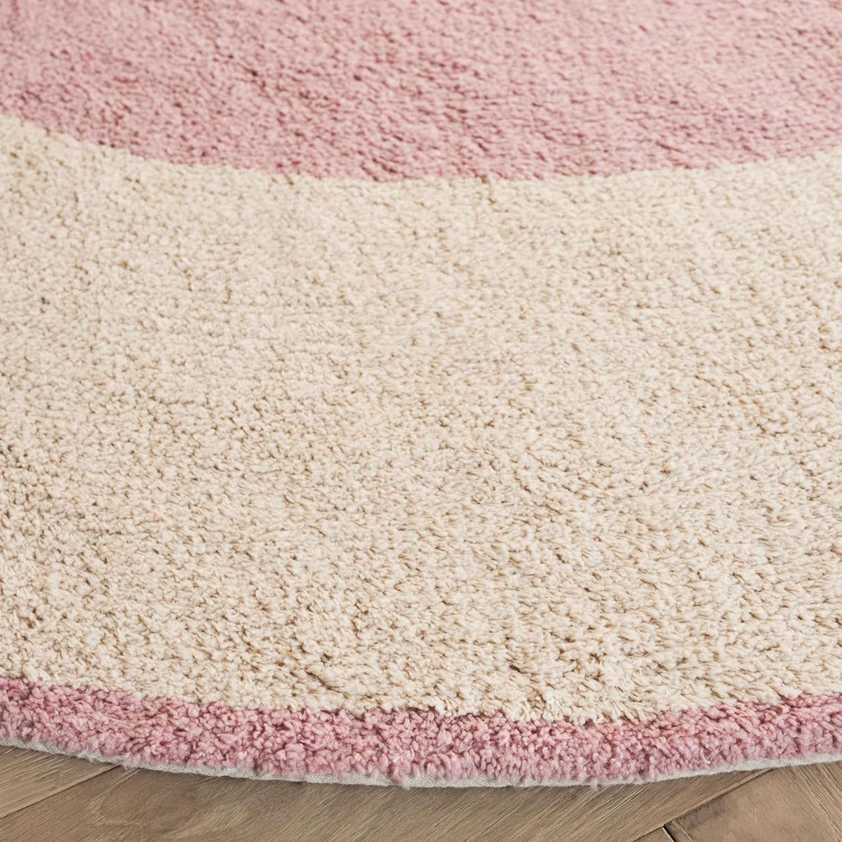 Washable Rug Easy Care Collection - 4' Round, Ivory & Pink, Handmade Cotton, Easy to Clean, Ideal for Foyer, Kitchen, Nursery, Office, Bedroom (ECR220U)