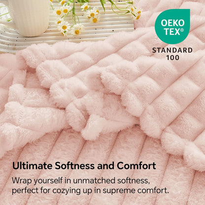 Pink Throw Blanket for Couch - Super Soft Lightweight 3D Checkered Fluffy Fuzzy Fleece Blanket, Luxurious Plush Cozy Summer Blanket for Home Room Decor, Gift for Women, 50x60 inches