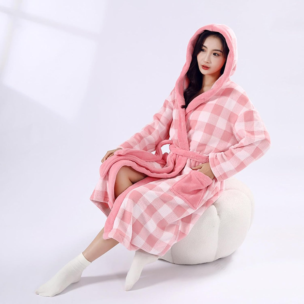 Women's Plush Fleece Plaid Bathrobe Soft Fluffy Long Hooded Bathrobes Comfort Luxurious Cute Teen Girls Housewear