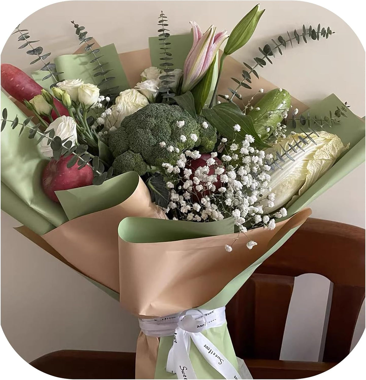 Waterproof Floral Wrapping Paper, 22×22 Inch Double Sided Flower Shop Paper, Floral Wrapping Paper for Fresh Flowers Bouquet Gift Packaging Korean Florist Supplies 20 Sheets(Peach Pink + Gold)