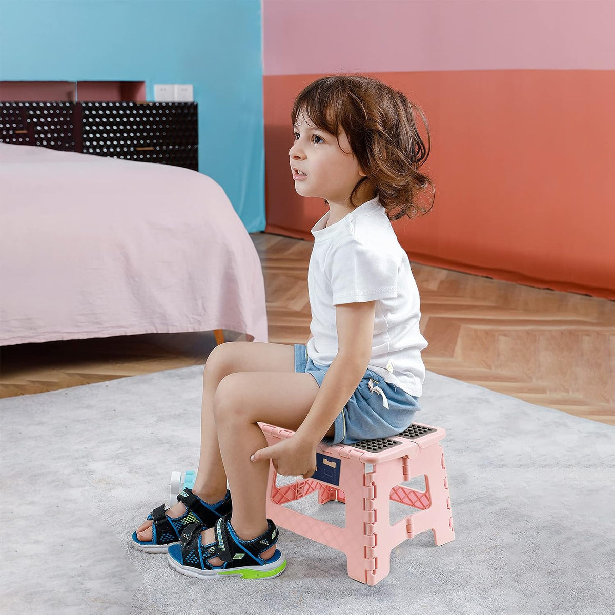 9" Folding Step Stool for Adults and Kids Holds Up to 300 lbs,Non-Slip Folding Stools with Portable Handle, Compact Plastic Foldable Step Stool for Bathroom,Bedroom, Kitchen Sakura Pink