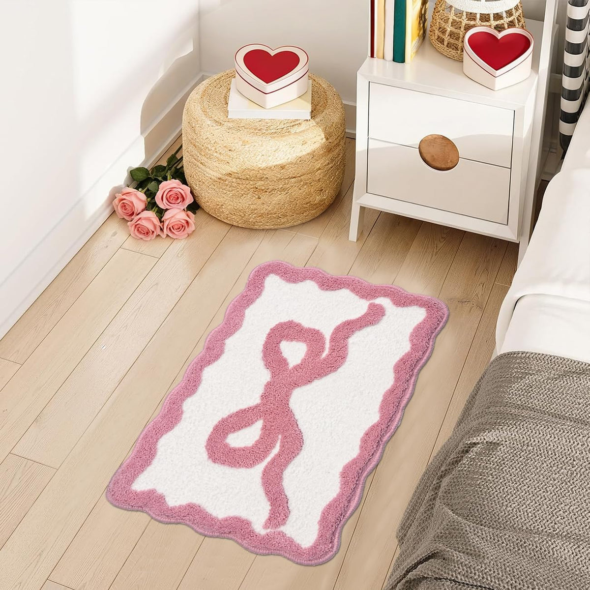 Pink Bow Bathroom Rugs Cute Scalloped Bow Bath Mat, 20" x 32"