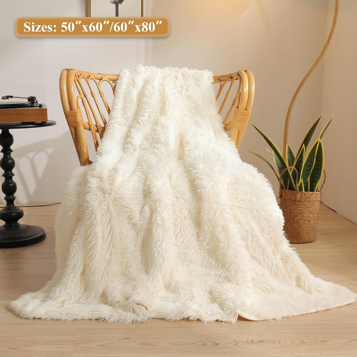 XeGe Luxury Faux Fur Throw, Ivory Soft 50x60 Fluffy Blanket, Ivory Farmhouse Aesthetic Shaggy Plush Decorative Couch Throw, Cute Furry Fuzzy Office Lap Blanket for Bedroom Living Room, Beige