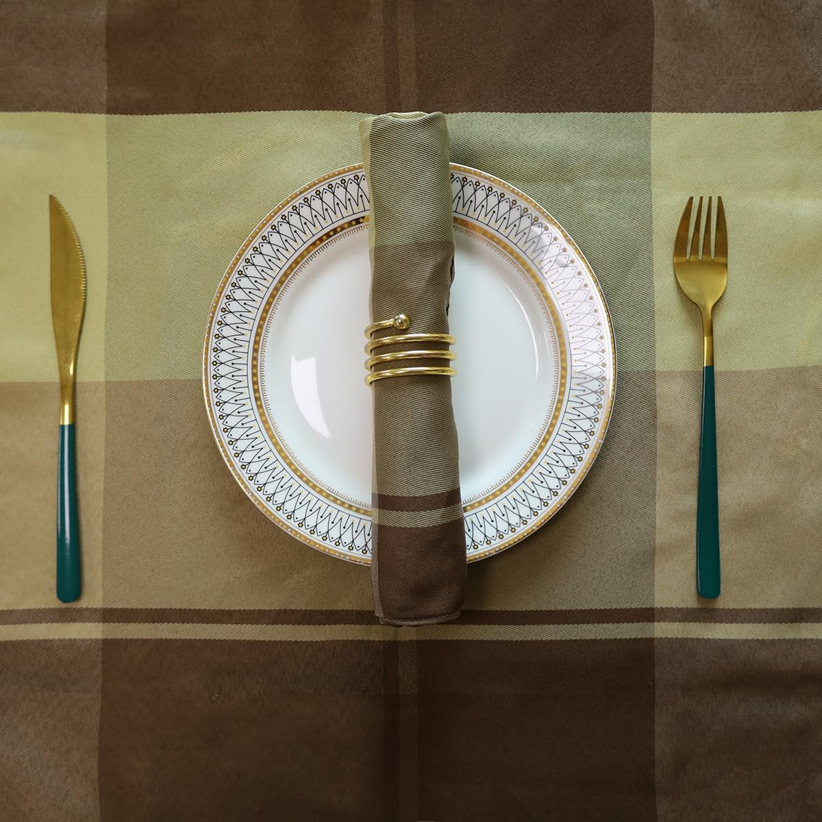 SASTYBALE Square Napkins Cloth 20 x 20 Inch Set of 4 Soft Checkered Napkin for Dinner, Wedding, Party and Holiday(Square 20 x 20 inch, 4 Pieces Taupe)