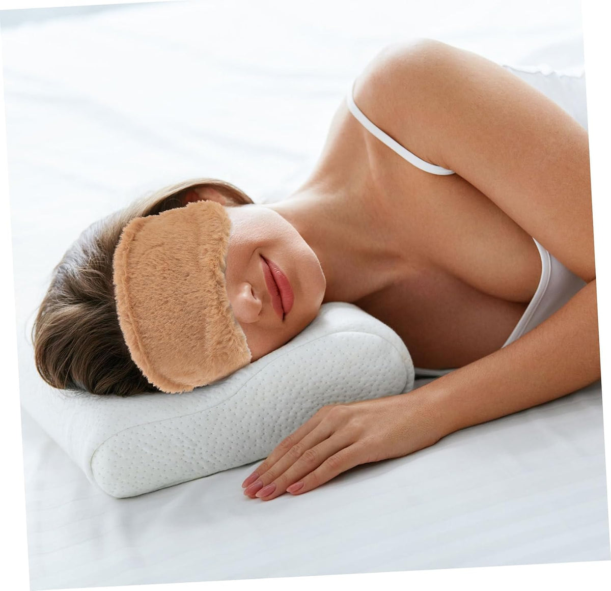 2pcs Soft Faux Fur Sleep Eye Mask Plush Eye Covers for Comfortable Sleep Cartoon Design Night Blindfolds for Travel Napping Pink Brown for All Ages