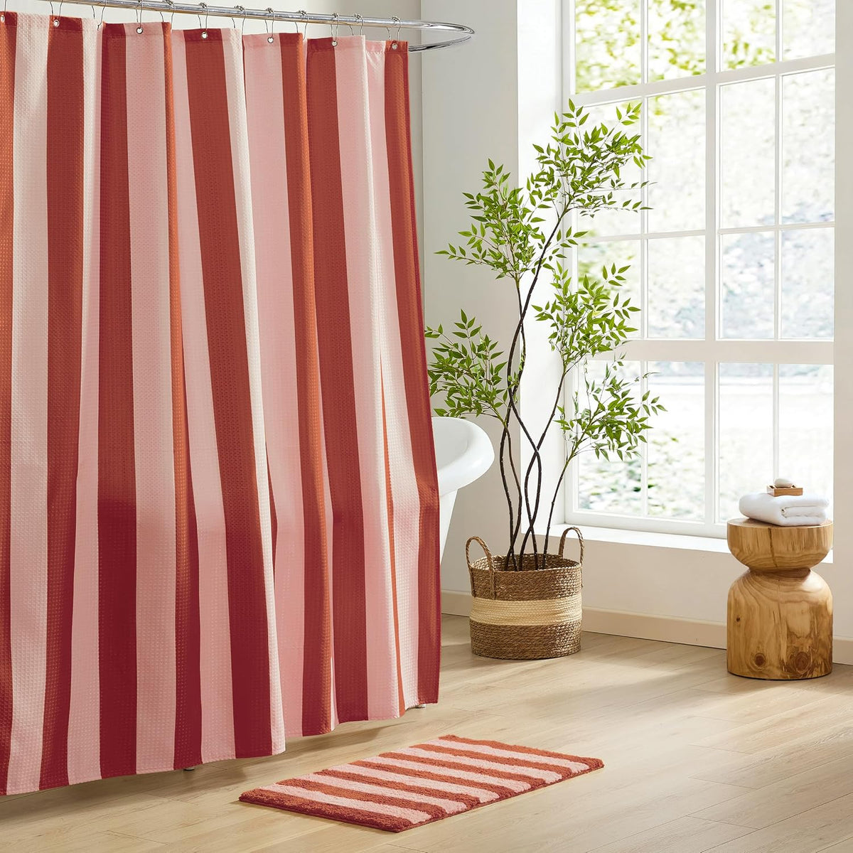 Bath Mat with Striped Design, Microfiber Absorbent Non Slip Tufted Rug for Floor, Shower or Kitchen (20x32 inch, Blush)