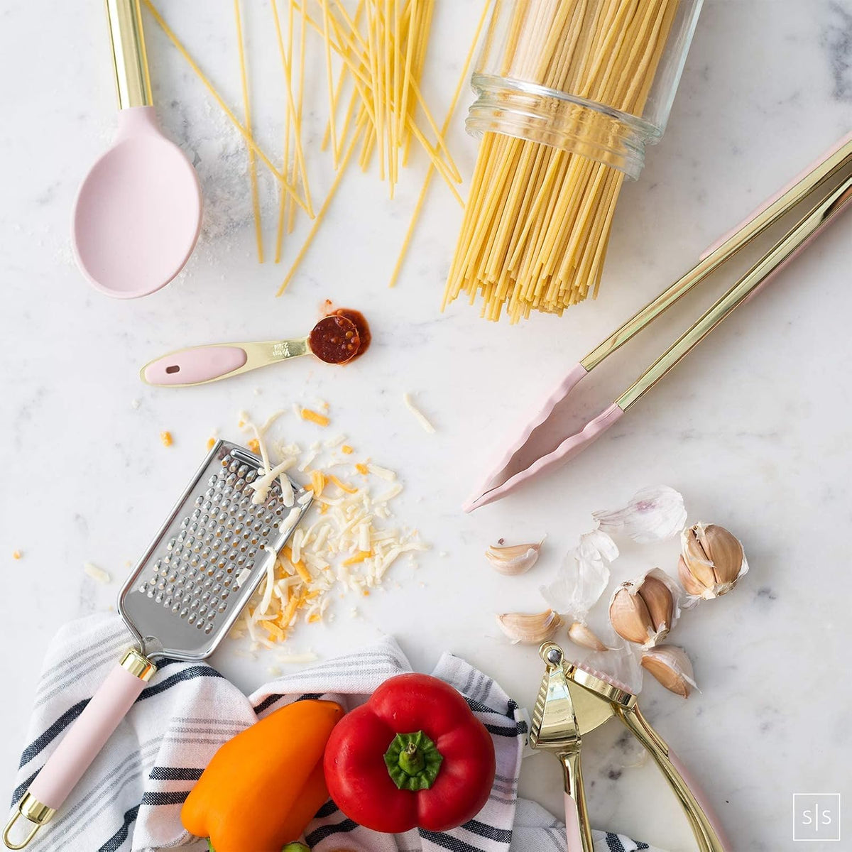 Gold and Pink Kitchen Utensil Set with Holder, 7-Piece