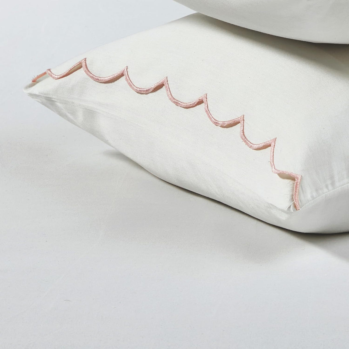 Standard Queen Size Pillow Cases, 2 Pack, Breathable Soft 300 TC 100% Cotton with Embroidered Scalloped Edge, Set of 2 Pillowcases, Standard/Queen, White with Pink Scallop
