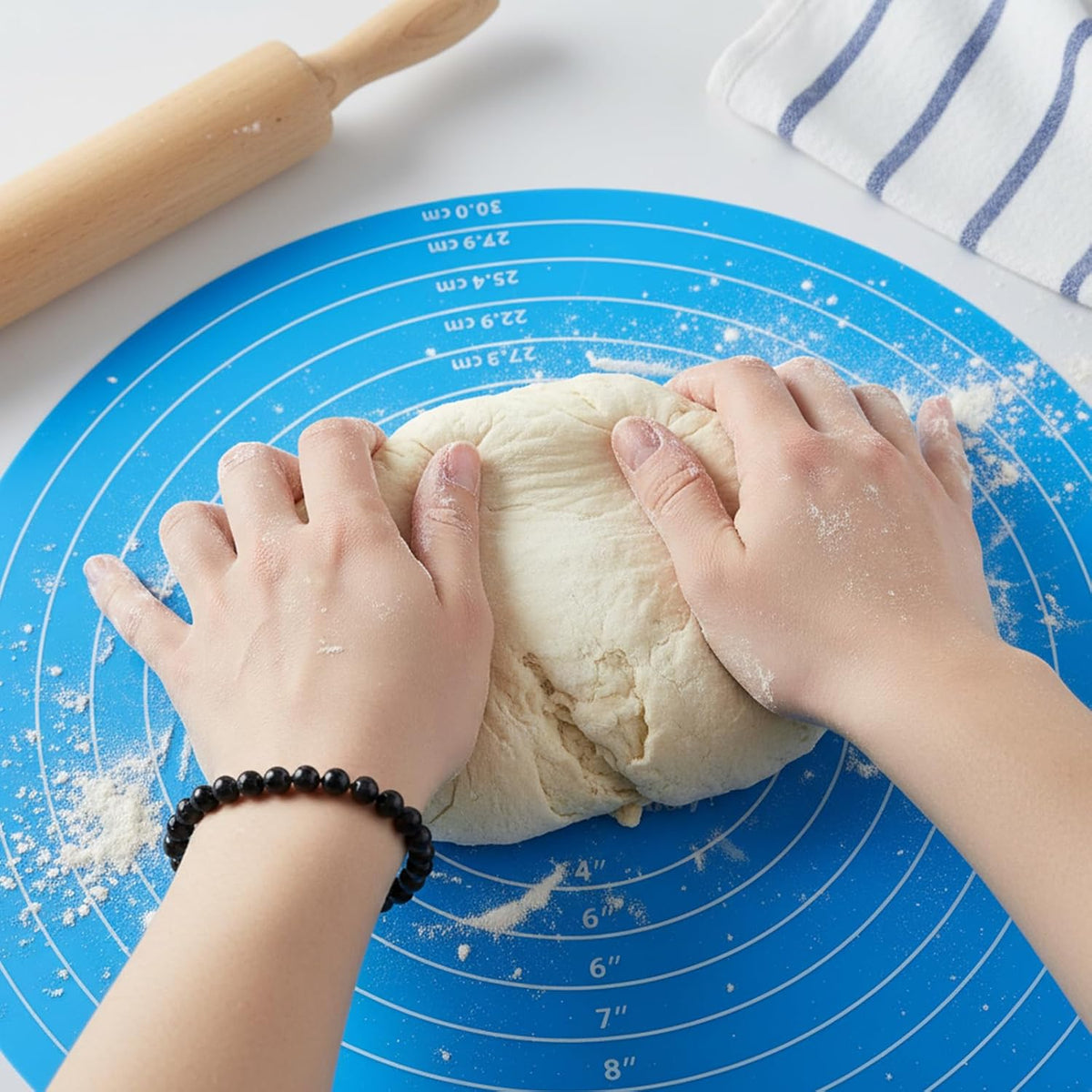 12 Inch Round Baking Mat 2PCS Silicone Cake Mat with Measurements