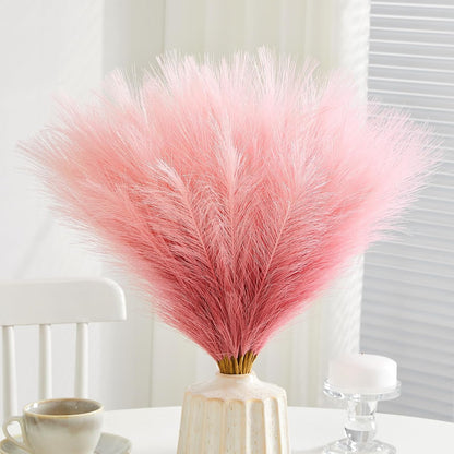 50pcs Faux Pampas Grass,17.7" Artificial Fluffy Pampas Grass Decor Short Fake Pompos for Home Room Birthday Party Centerpieces Decoration(Gridient Pink)