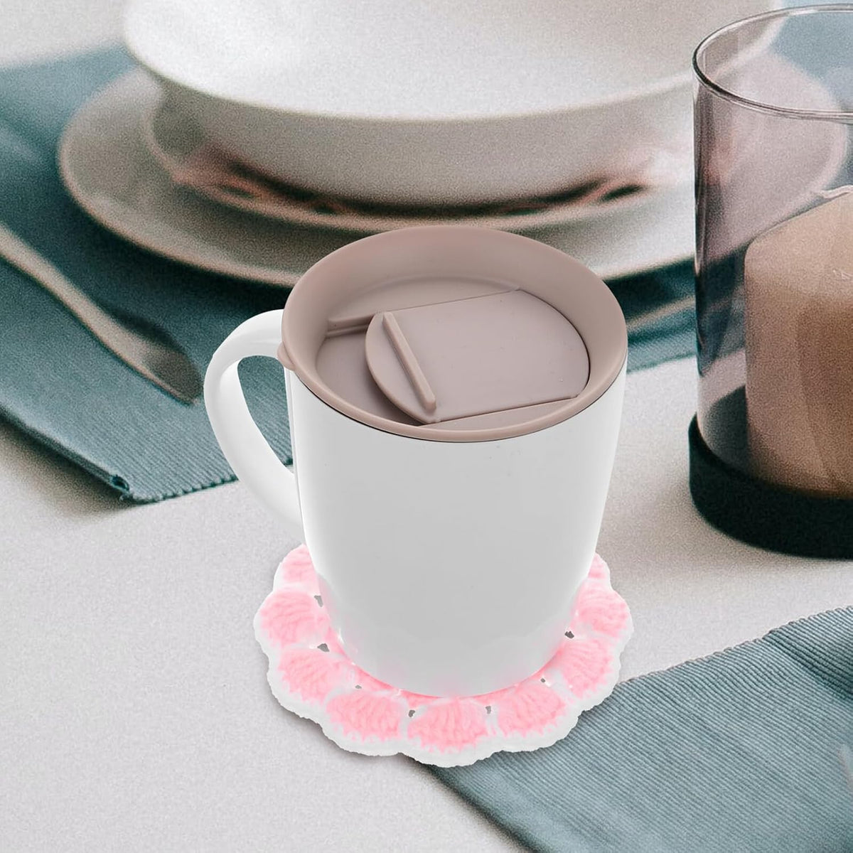 Knitted Flower Coasters Crochet Cup Mats Light Pink Crochet Drink Coaster Heat Insulation Protective Pads for Home Desk Use