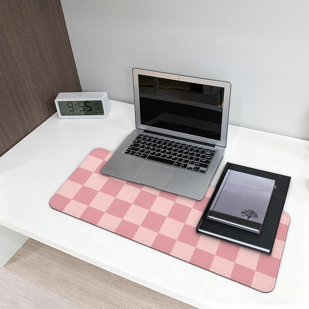 Gaming Mouse Pad with Non-Slip Base, Cute Mouse Mat with Stitched Edges for Keyboard and Mouse, Large Anime Mousepad for Computer, 31.5 x 11.8 inches (Pink Checkered)