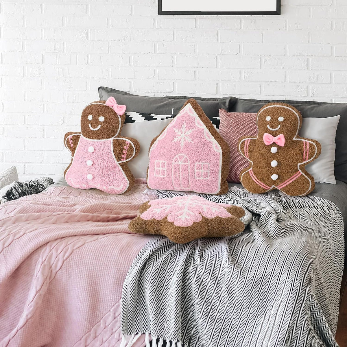 4 Pcs Fall Christmas Throw Pillows,Pink,Gingerbread
