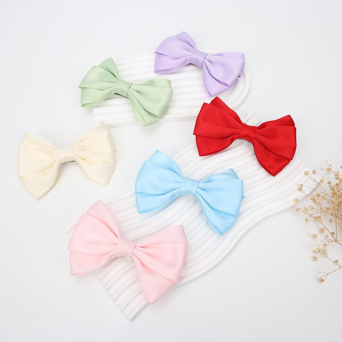 4.5 Inches Hair Bows for Girls Thick Ribbon Boutique Alligator Clips Hair Accessories for Baby Girls Toddlers Kids Teens 2 Pcs (Light Pink)