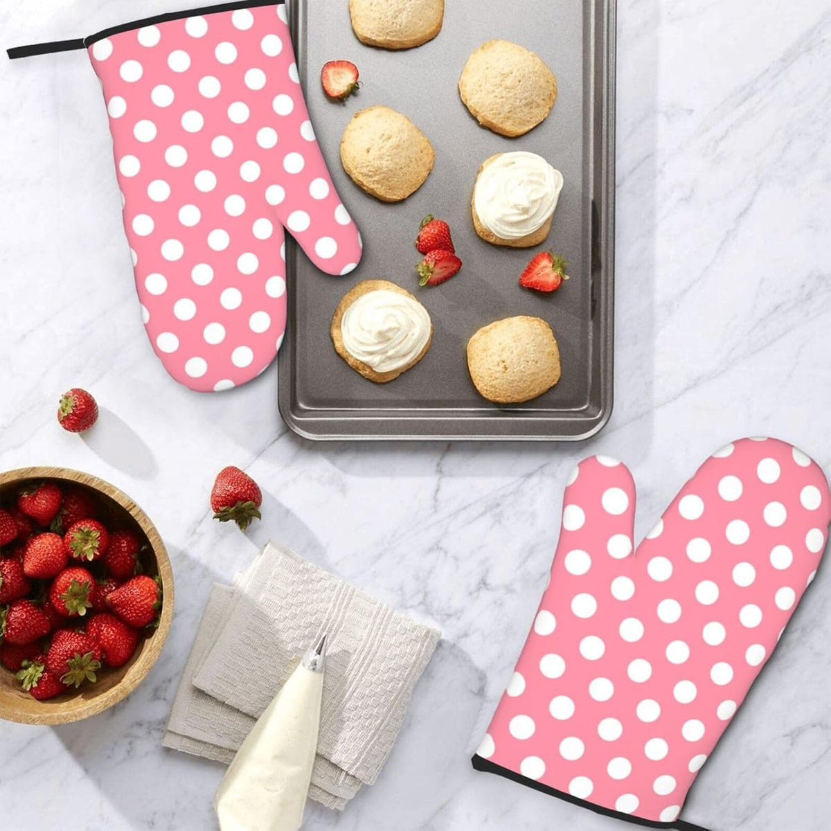 Light Pink Polka Dot Print (a) Oven Mitts for Women, 2 Pack Cute Kitchen aid Oven Mitts Heat Resistant Gloves with Cotton Lining