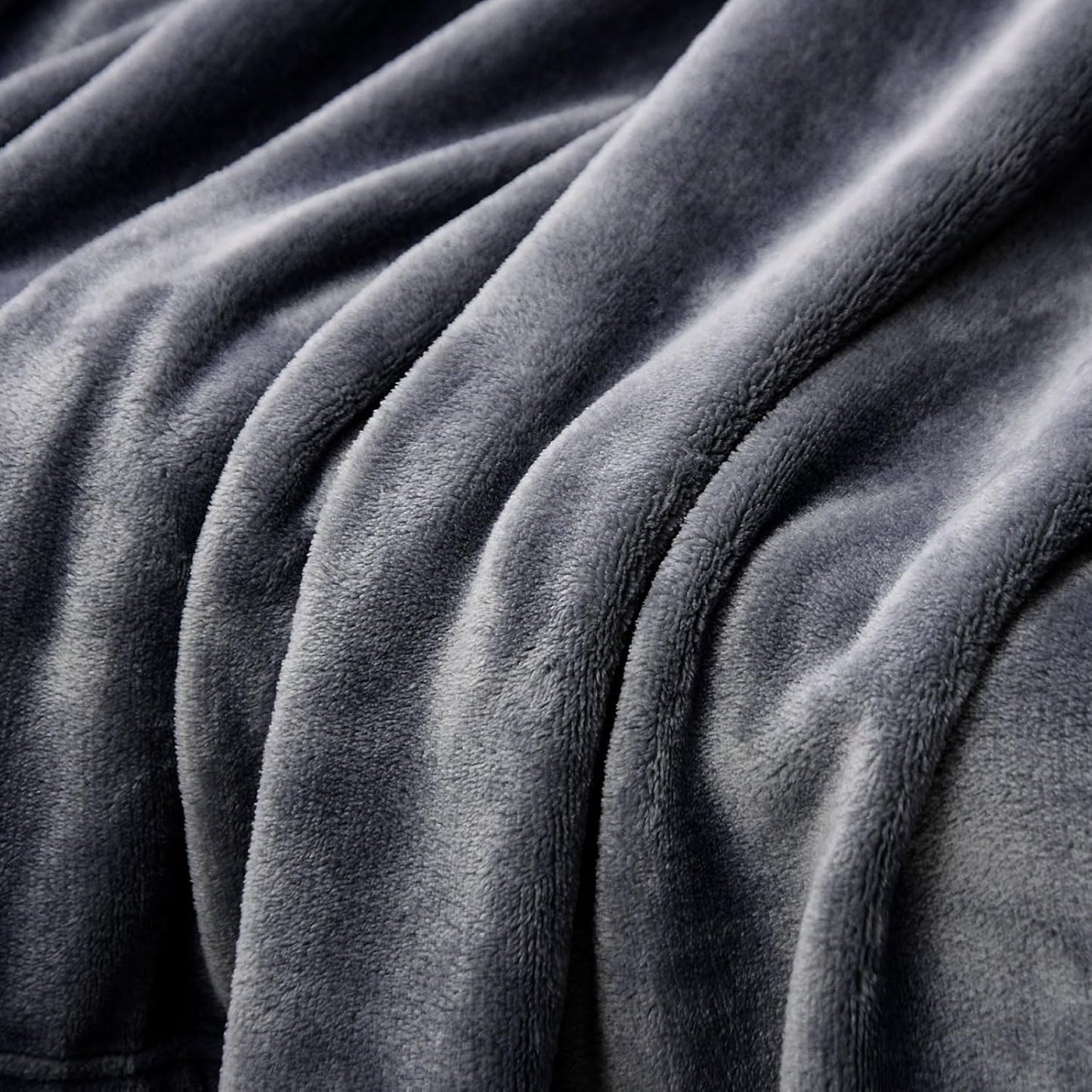 YISURE Waterproof Blanket for Couch Sofa Bed, Small Stain Proof Blankets for Pet Leakproof, 60"x40", Washable, Reversible & Reusable Scratch Proof Furniture Protector (Grey/Violet)