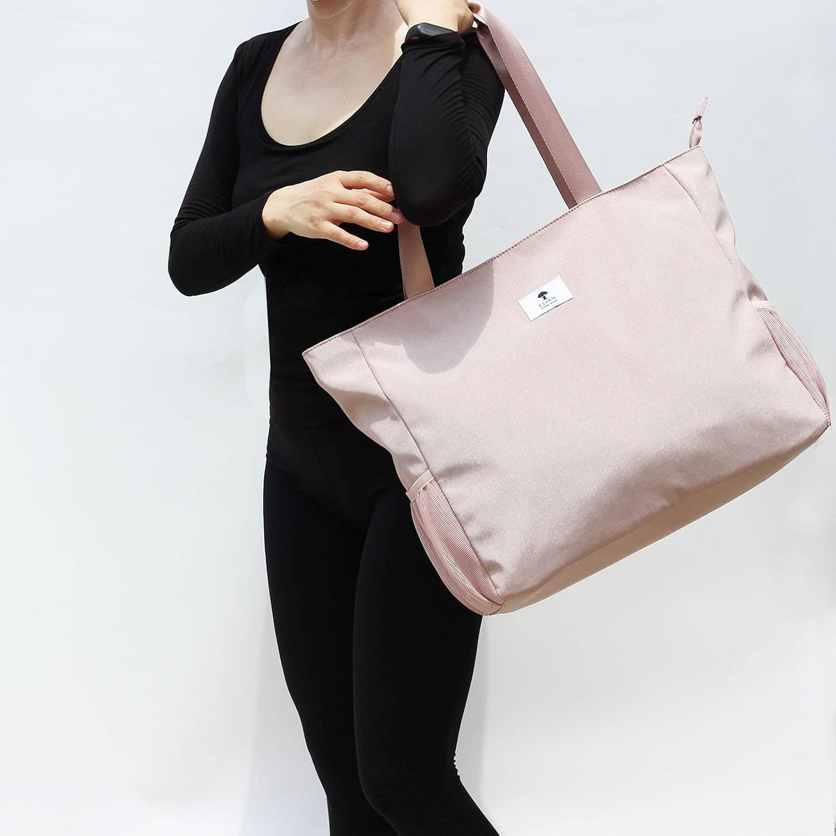 LARGE BEACH BAG Water Resistant Lightweight 20 inch Women Oversize Tote Bag for Gym Beach Travel Pool Yoga Nurse