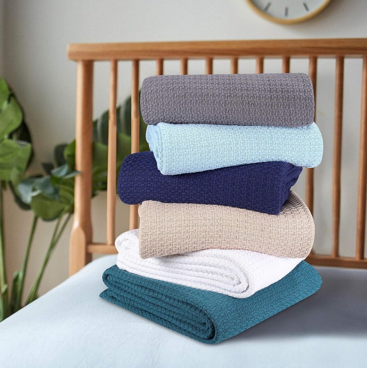 100% Cotton Bed Blanket, Breathable Bed Blanket Full Queen Size, Cotton Thermal Blankets Full Queen, Perfect for Layering Any Bed for All Season, Peach