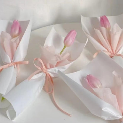 40 Sheet Tissue Paper for Flower Wrapping, Korean Cotton Non-Woven Floral Wrapping Paper, Waterproof Pleated Withdrawable Flower Bouquet Lining Paper (White) 17.7x23.6 Inches
