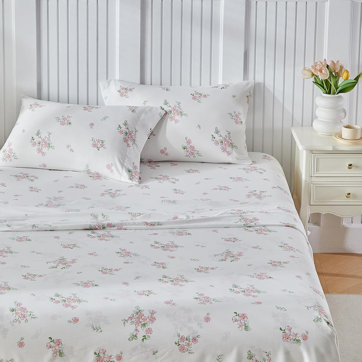 Bed Sheet Set Queen Size- Flowers Pink Design, 4 Piece Ultra Soft Brushed Microfiber Bedding Sheets - Includes 1 Flat Sheet, 1 Fitted Sheet, 2 Pillowcase