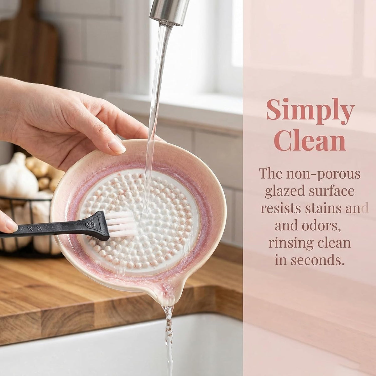 Gradient Ceramic Grater Plate – Handcrafted Multifunctional Grater for Ginger, Garlic，Cheese, Chocolate, Fruits & Vegetables – Unique Kiln-Fired Glaze, Easy-Pour Spout Includes Cleaning Brush (Pink)
