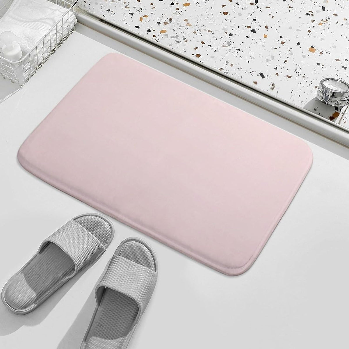 Minimalist Solid Plain Pale Pink Bathroom Rug, Non Slip & Soft Absorbent Bath Mat Carpets for Bathroom 16" x 24"