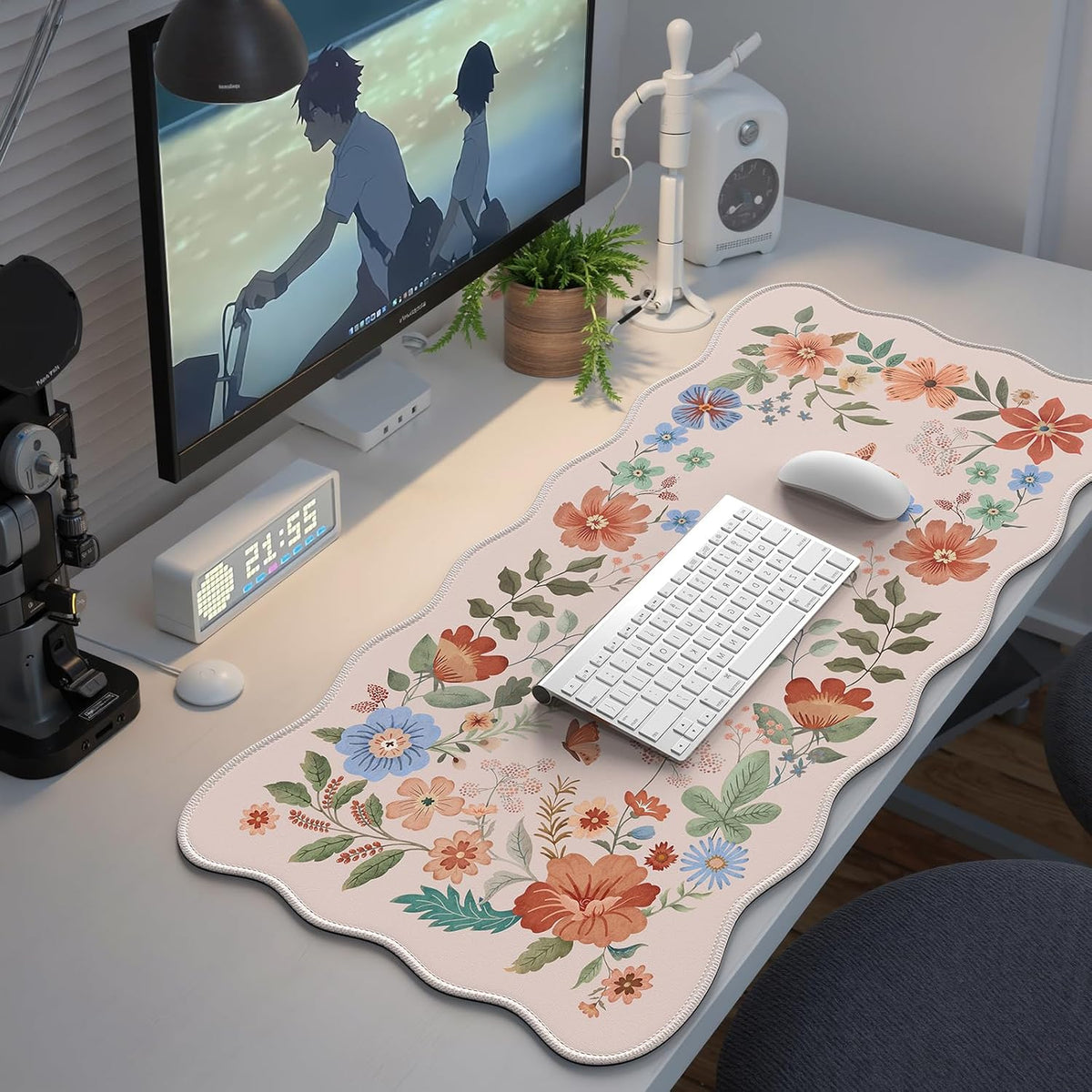 Desk Mat, Scalloped Desk Matt for Desktop, Cute Desk Pad Mat, XXL Large Mouse Pad, Anti-Slip Big Mousepad with Stitched Edges, Keyboard Pad Mouse Mat for Computer(Light Pink)