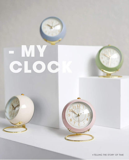 Small Tableclocks Classic Non-Ticking Tabletop Alarm Clock,Pink
