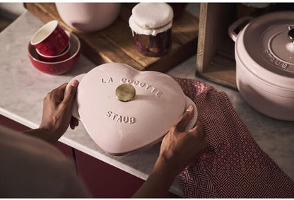 Cast Iron 1.75-qt Heart Cocotte - Peony Pink