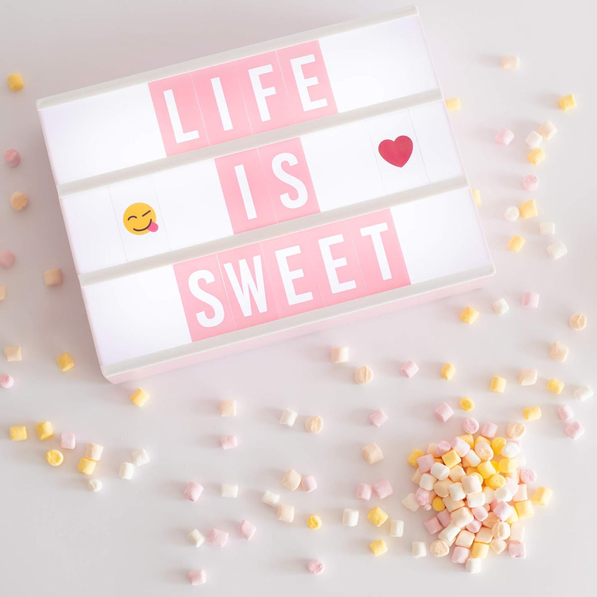 Pink Cinema Light Box with 400 Letters, Emojis, 2 Markers. Led Light Box Home Office and Room Decor, Cinema Led Sign Letters Board. Gifts for Women Girls Christmas Birthdays, Pink Decor