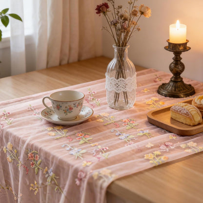 1pcs Pink Florals Table Runner Embroidery Gauze 10FT Daisy Seasonal Tulle Birthday Wedding Holiday Kitchen Dining Table Decor for Home Party