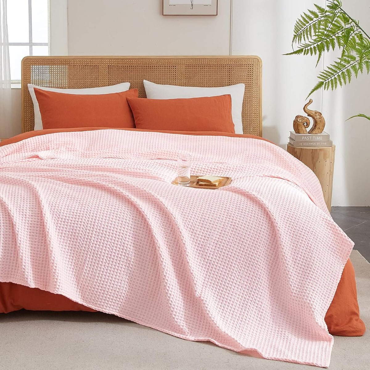 Ultra Soft Waffle Weave Blanket King Size 104"x 90"- Washed Lightweight Breathable Cozy Woven Blanket for Bed - Aesthetic Decor for Couch Bedding Sofa Home Car - Light Pink