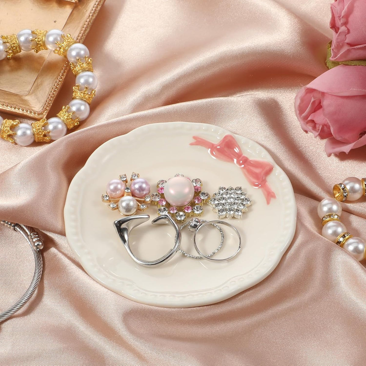 Small Jewelry Dish, Ceramic Ring Holder Dish, Ceramic Jewelry Tray, White with Pink Bow Jewelrys Holder for Women, Small Jewelrys Tray for Vanity
